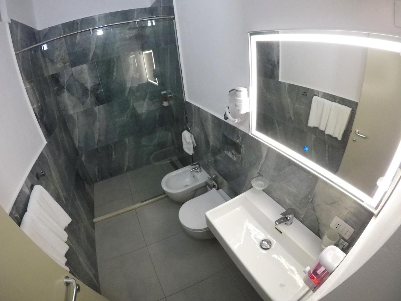 Perandor Beach Durrës Eksteriør billede
