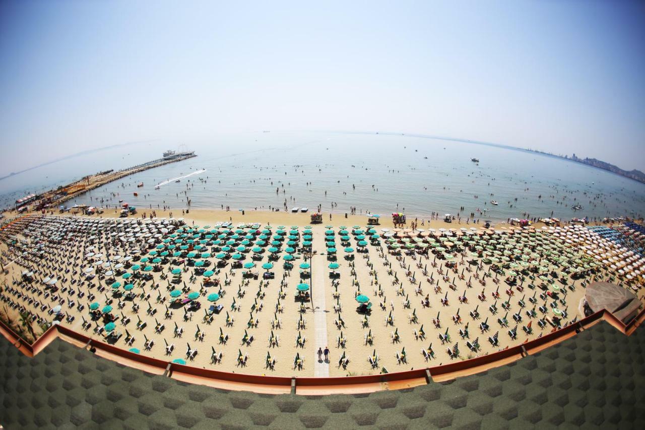 Perandor Beach Durrës Eksteriør billede